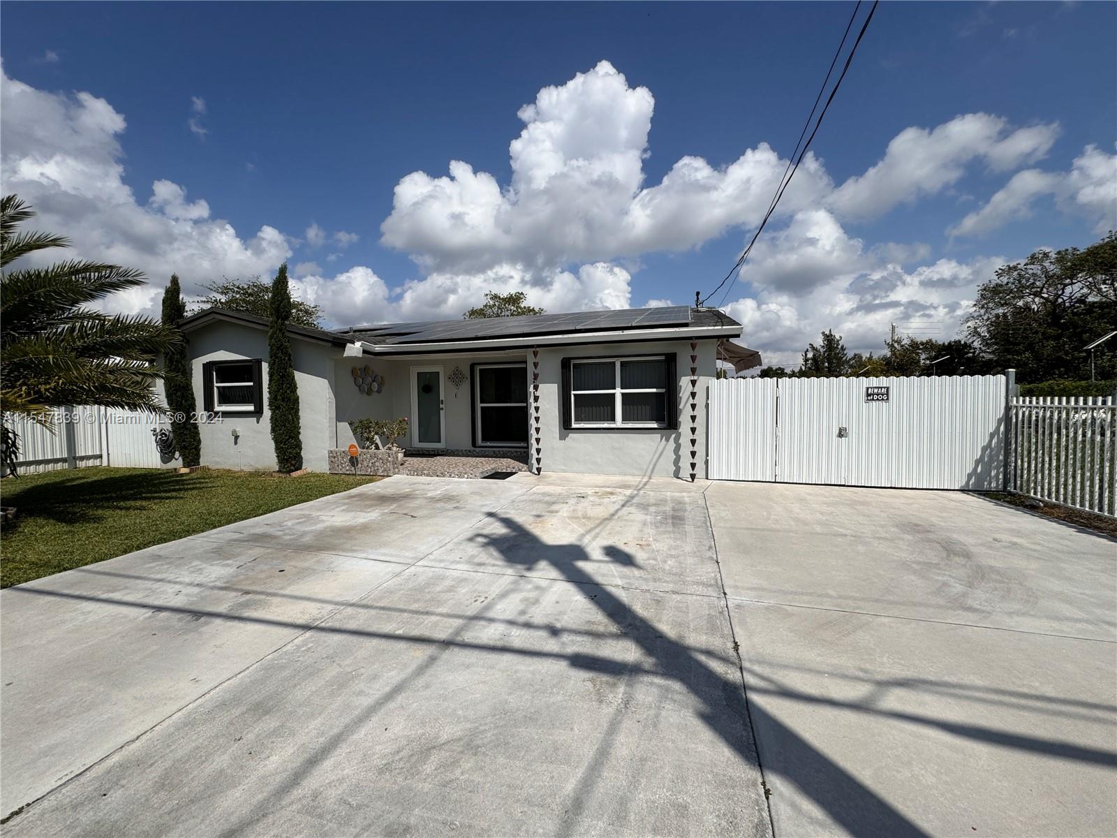 Property for Sale at 12055 Sw 217th St, Miami, Broward County, Florida - Bedrooms: 4 
Bathrooms: 3  - $625,000