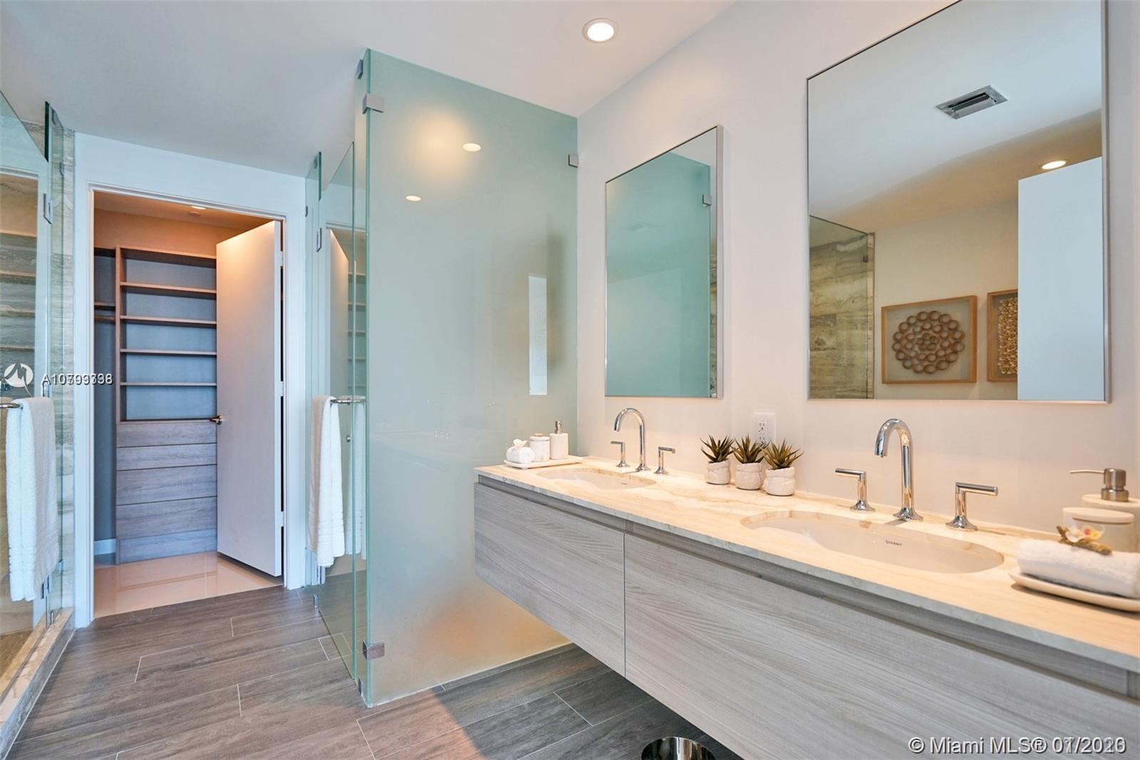 BISCAYNE BEACH CONDOMINIU - Residential Lease