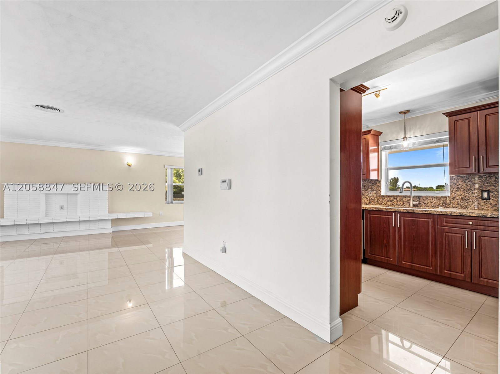 2045 NW 115th St
