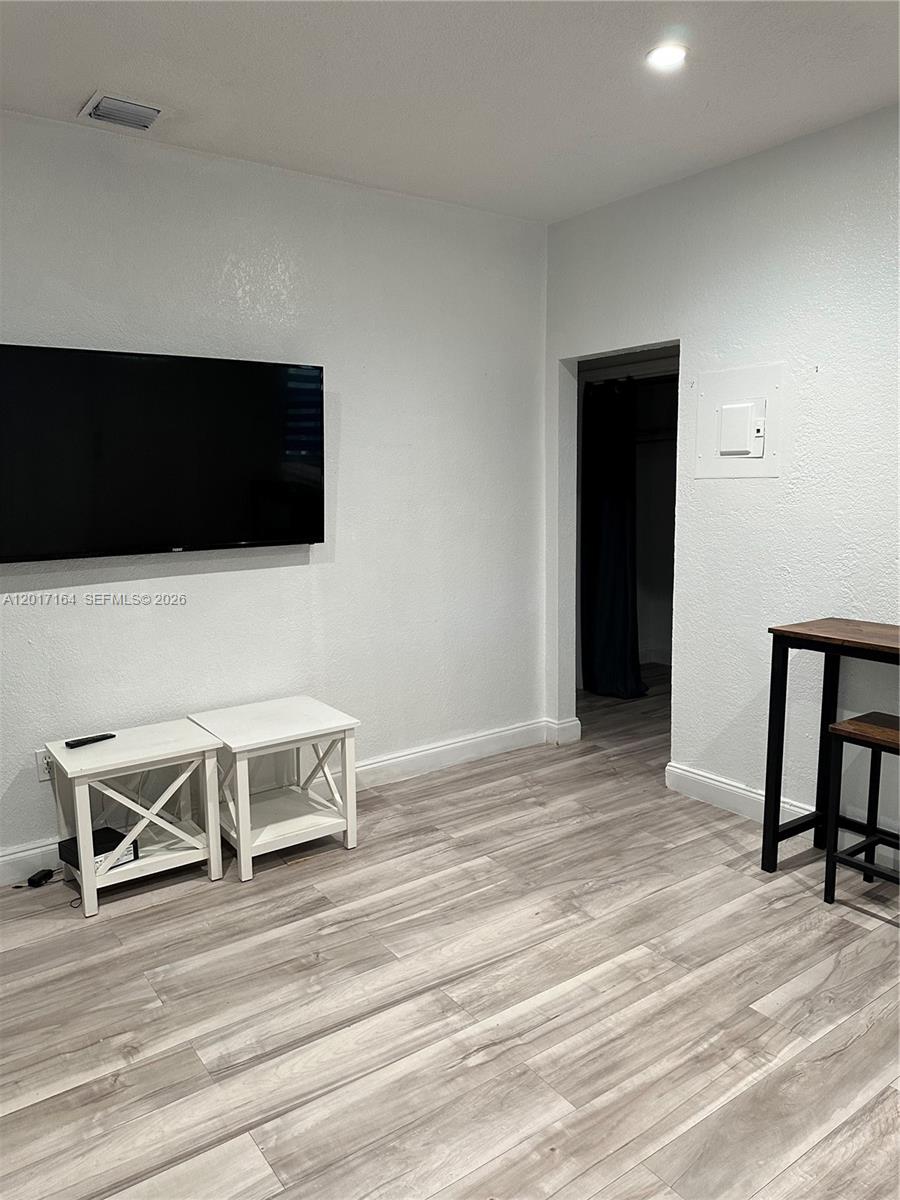 OASIS ON THE BEACH CONDO - Residential