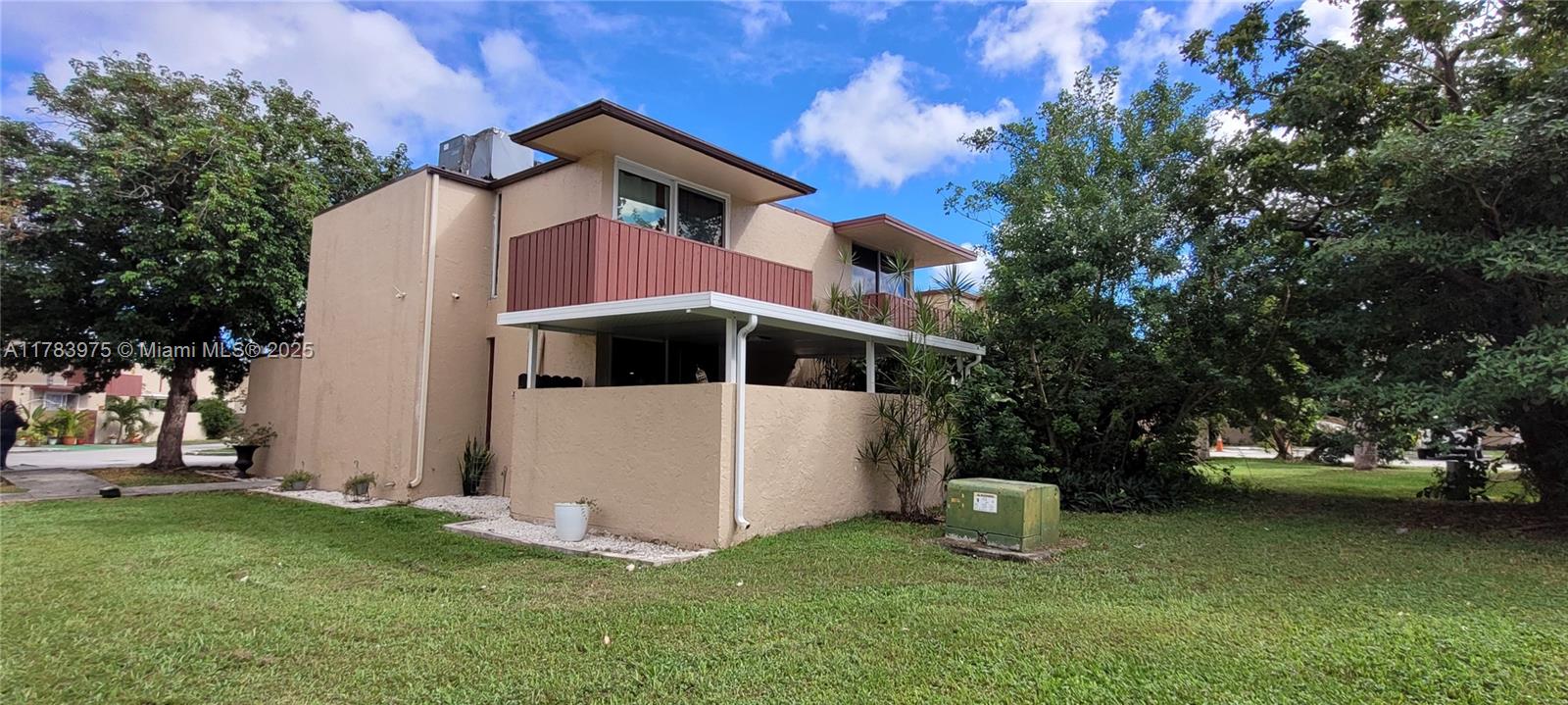 Property for Sale at 20007 Sw 123rd Dr, Miami, Broward County, Florida - Bedrooms: 3 
Bathrooms: 2  - $379,000