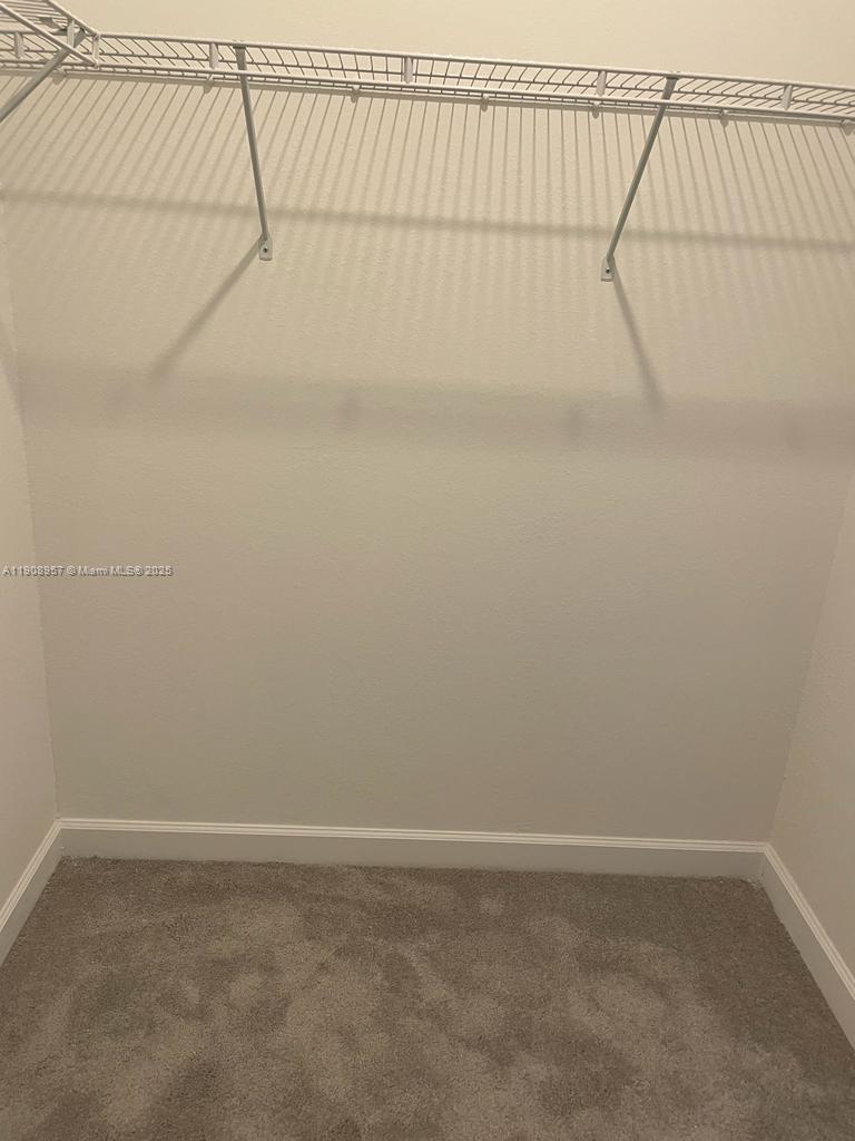 CEDER POINT - Residential