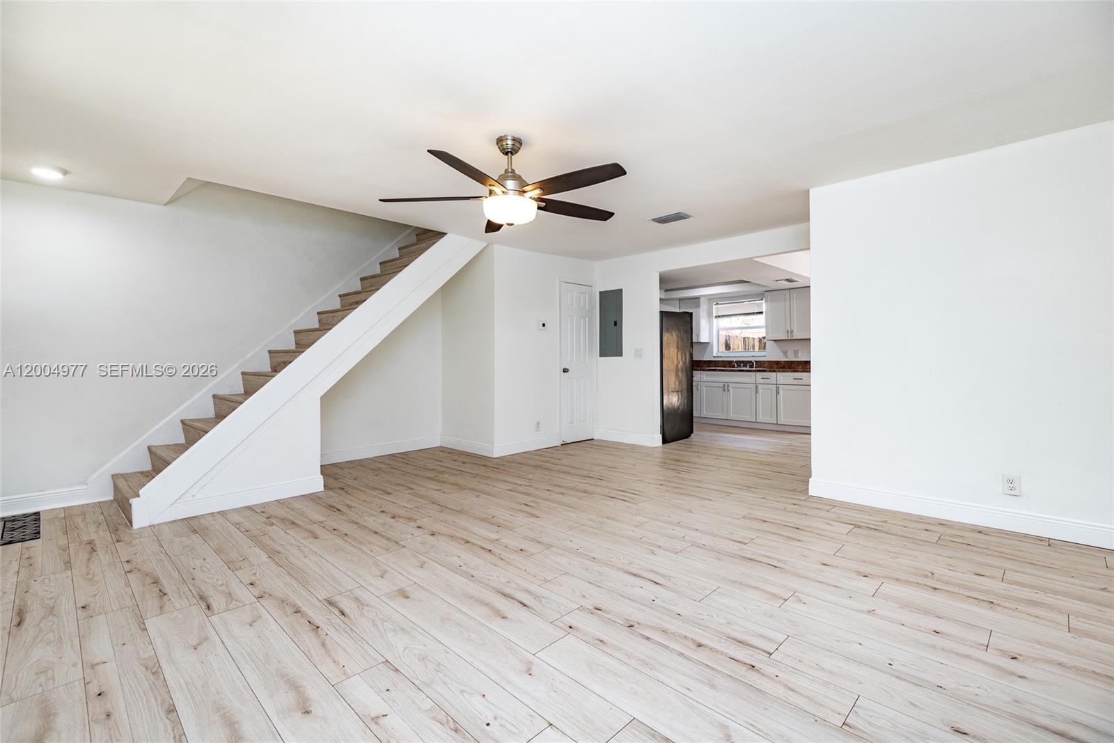 TAM OSHANTER GARDENS FAMIl - Residential