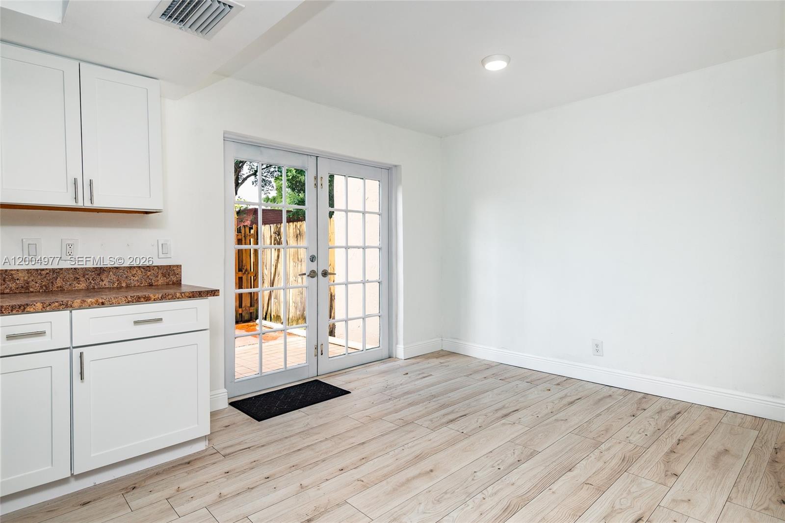 TAM OSHANTER GARDENS FAMIl - Residential