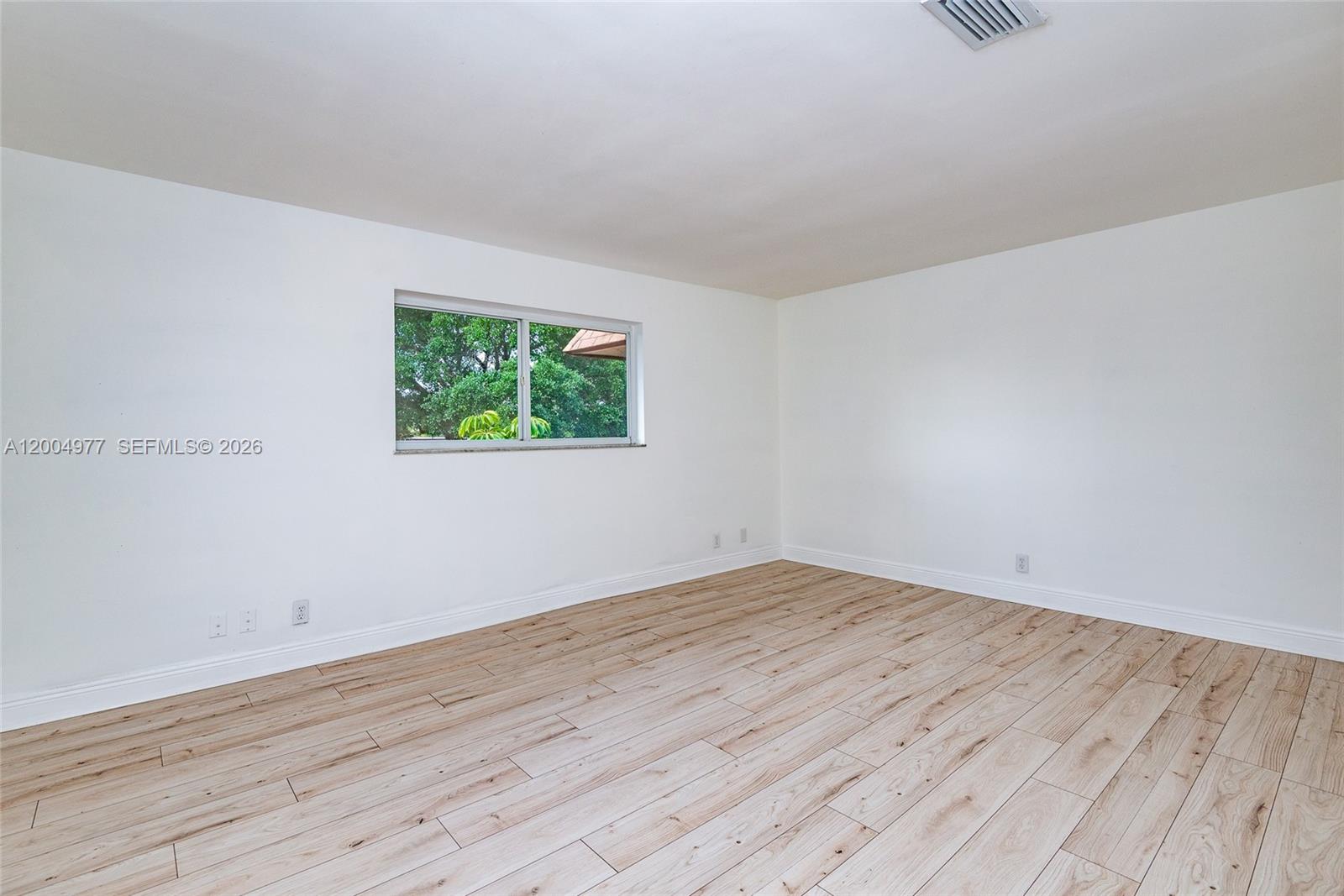 TAM OSHANTER GARDENS FAMIl - Residential