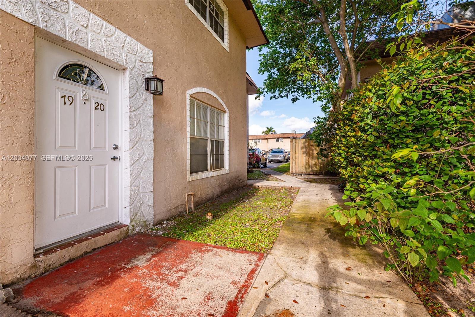 TAM OSHANTER GARDENS FAMIl - Residential