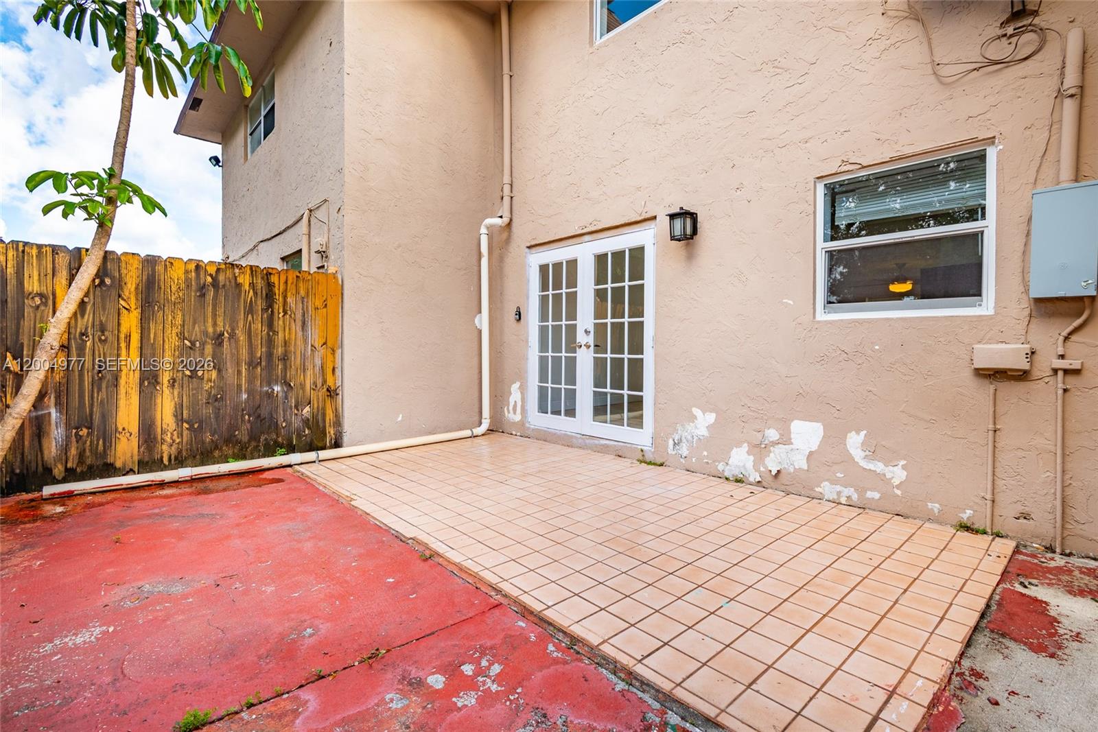 TAM OSHANTER GARDENS FAMIl - Residential