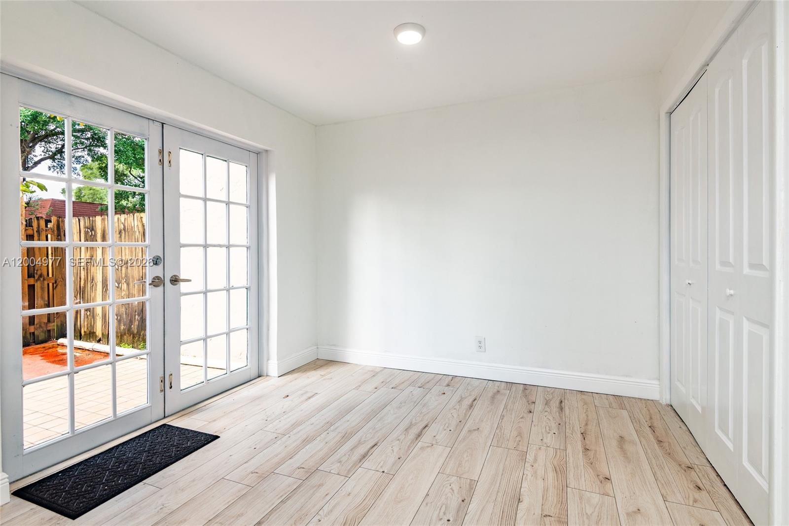 TAM OSHANTER GARDENS FAMIl - Residential