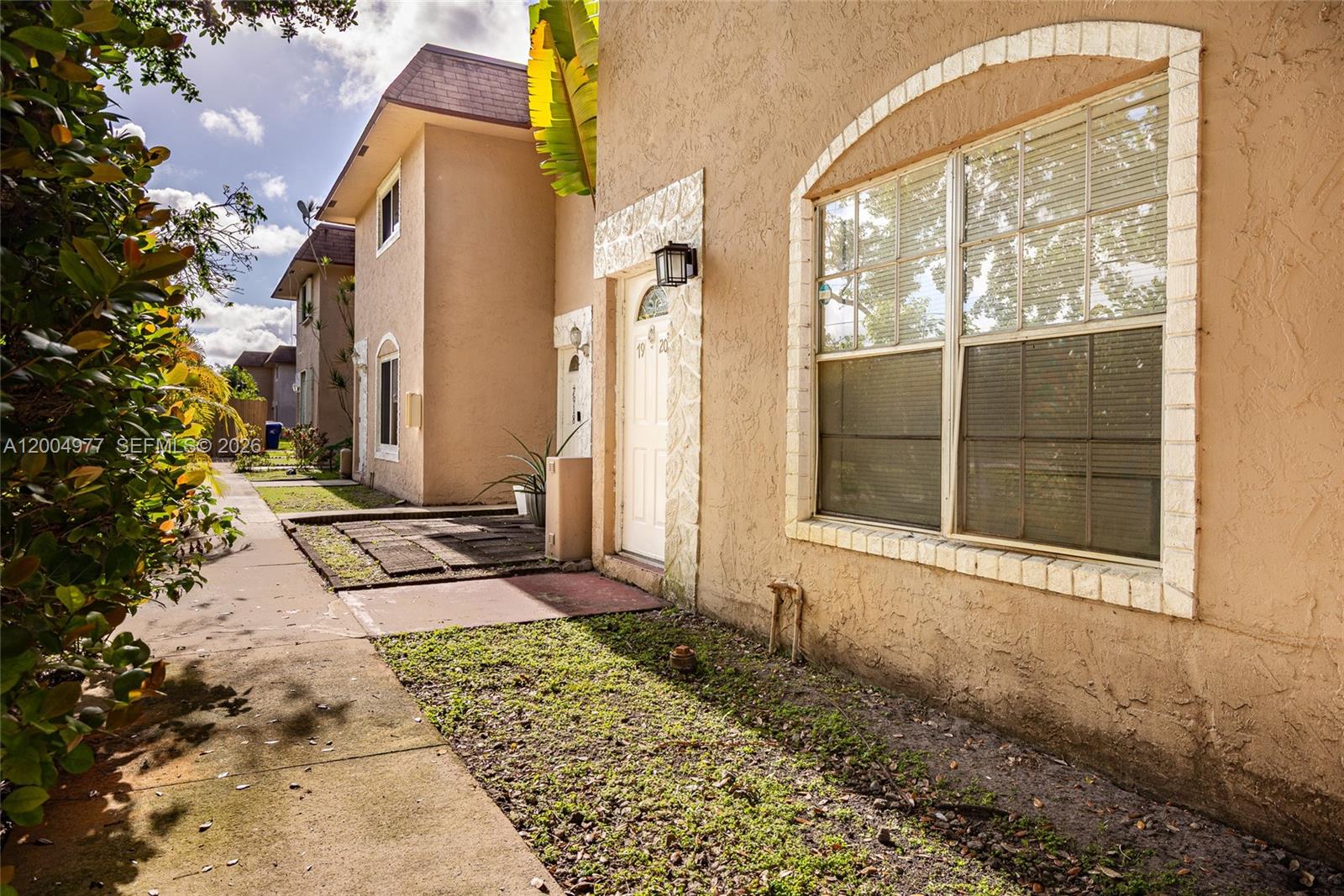 TAM OSHANTER GARDENS FAMIl - Residential