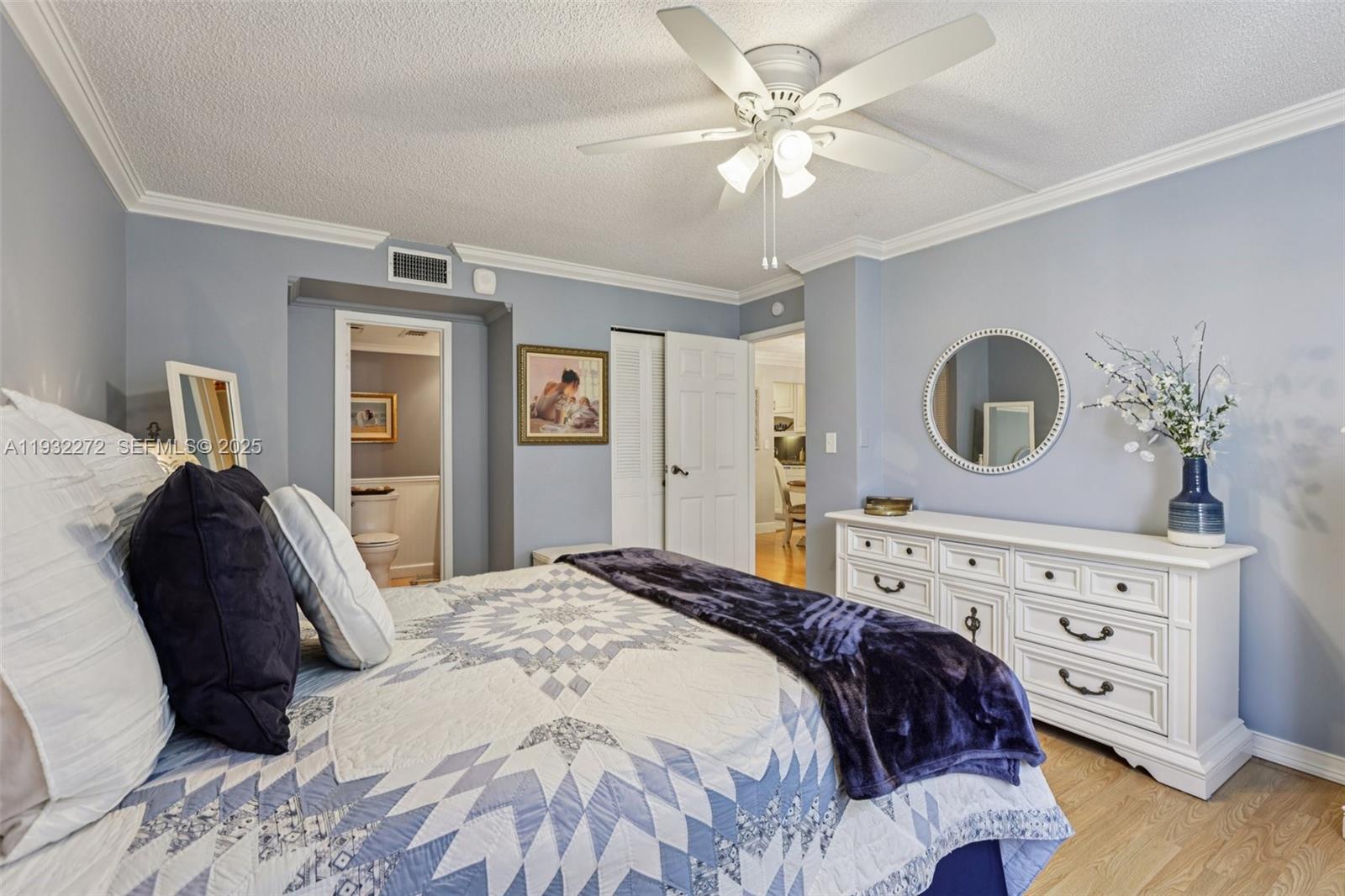 CYPRESS CHASE CONDO NO 3 - Residential