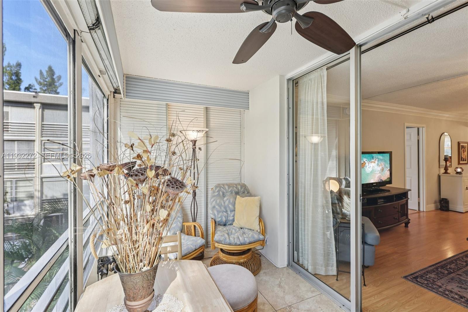 CYPRESS CHASE CONDO NO 3 - Residential