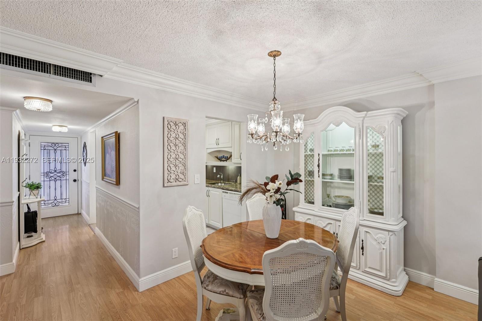 CYPRESS CHASE CONDO NO 3 - Residential