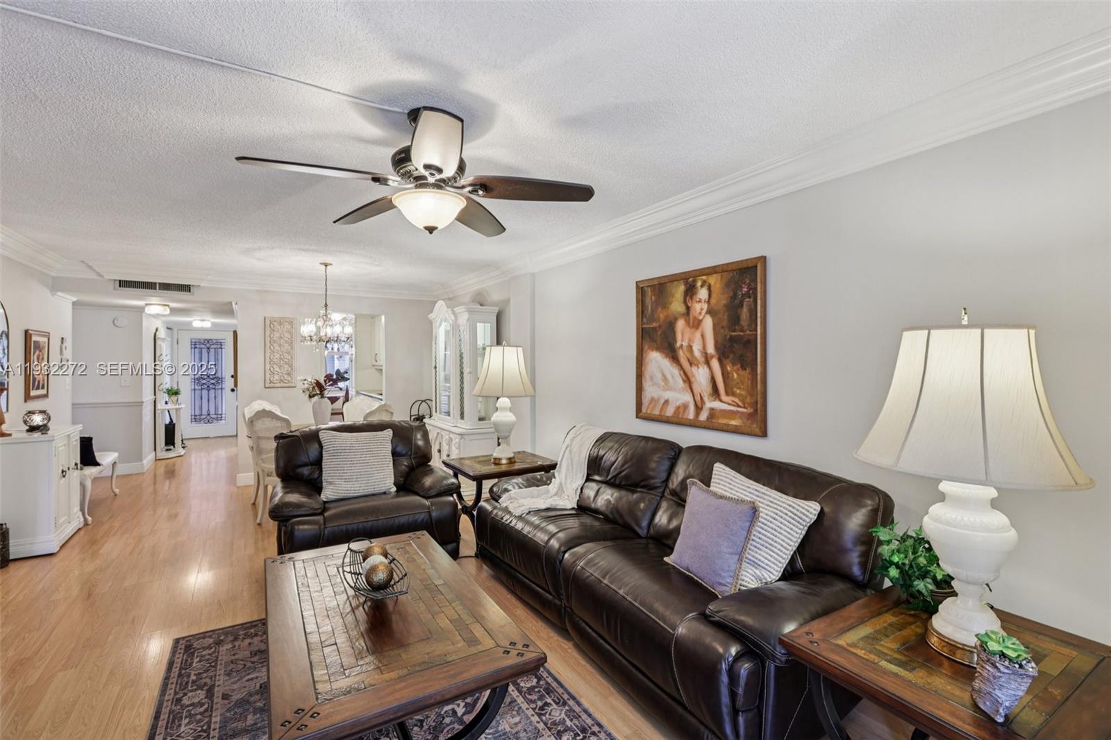 CYPRESS CHASE CONDO NO 3 - Residential