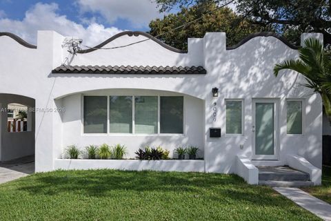 3079 NW Flagler Ter Miami FL 33125