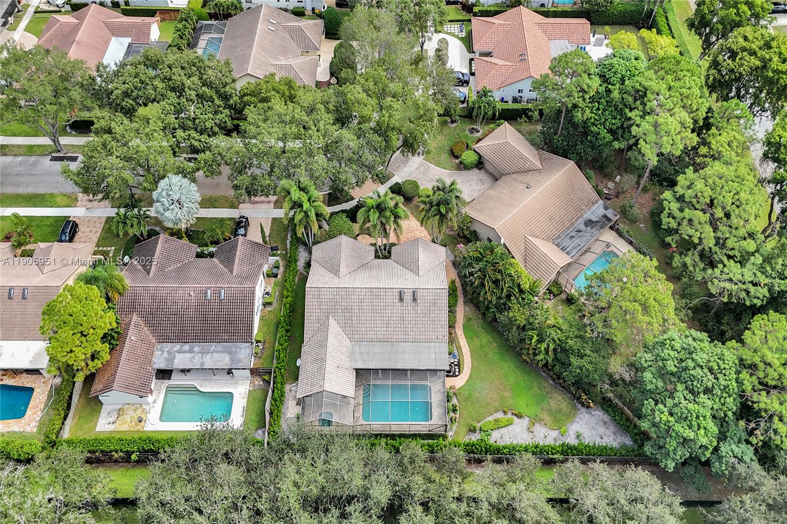 BOCA TIERRA 2ND SEC - Residential Lease