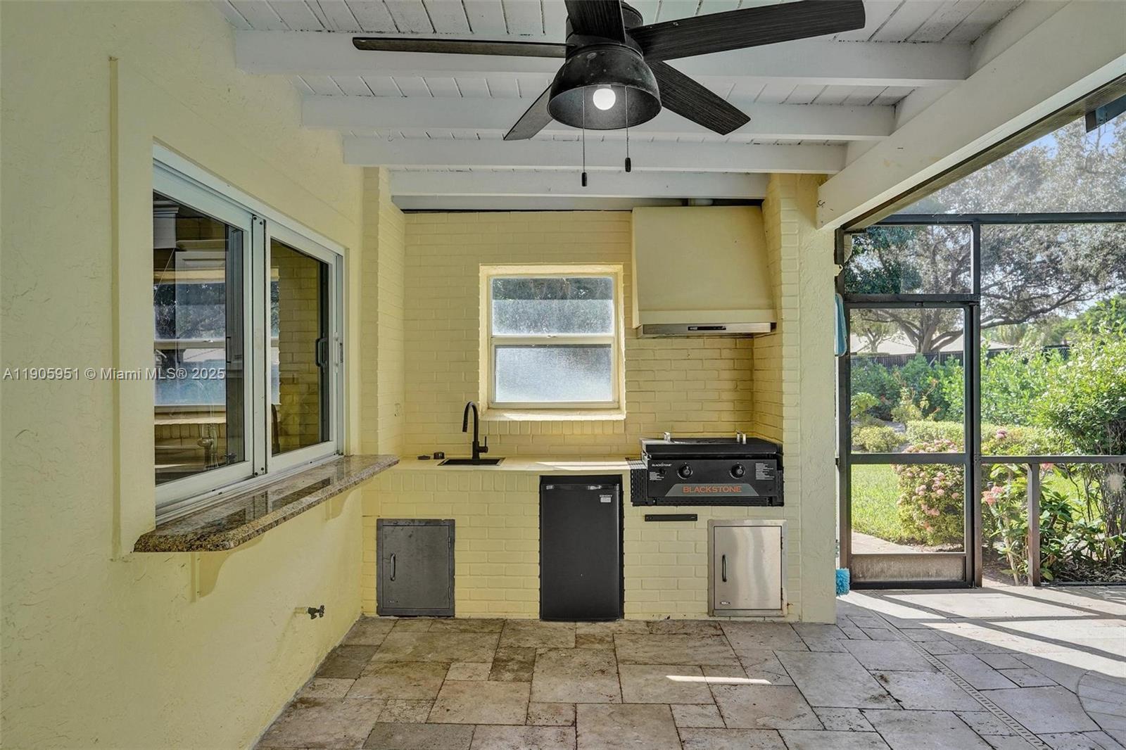 BOCA TIERRA 2ND SEC - Residential Lease