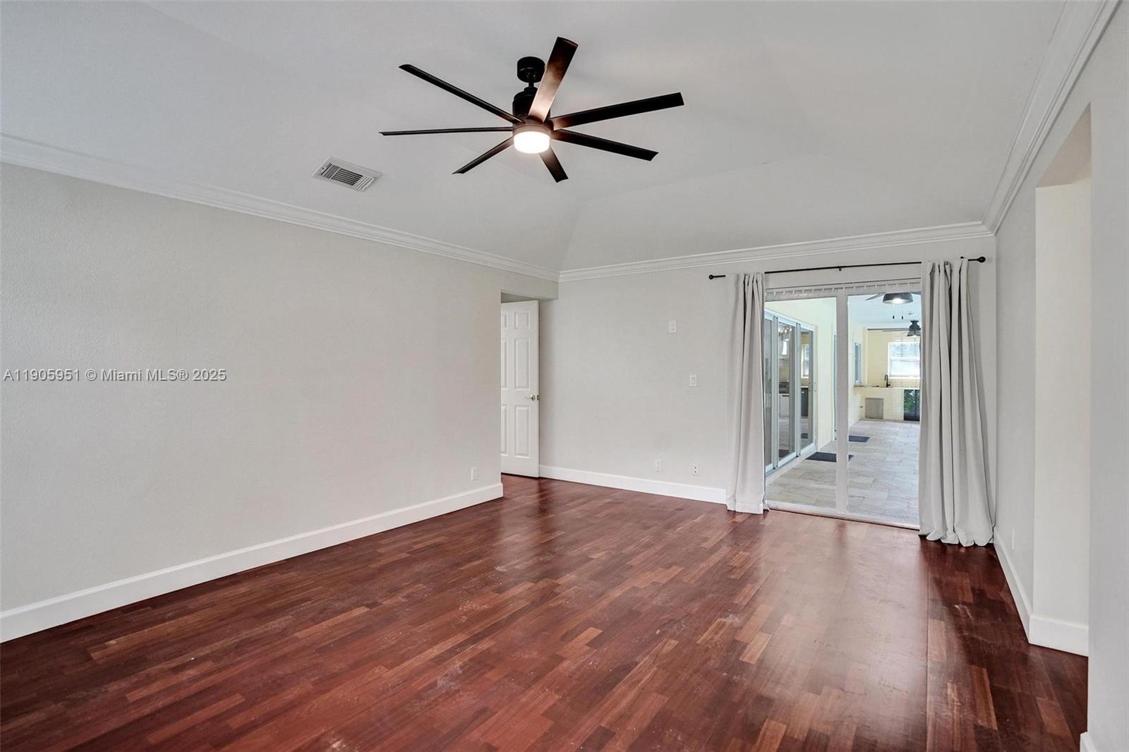 BOCA TIERRA 2ND SEC - Residential Lease