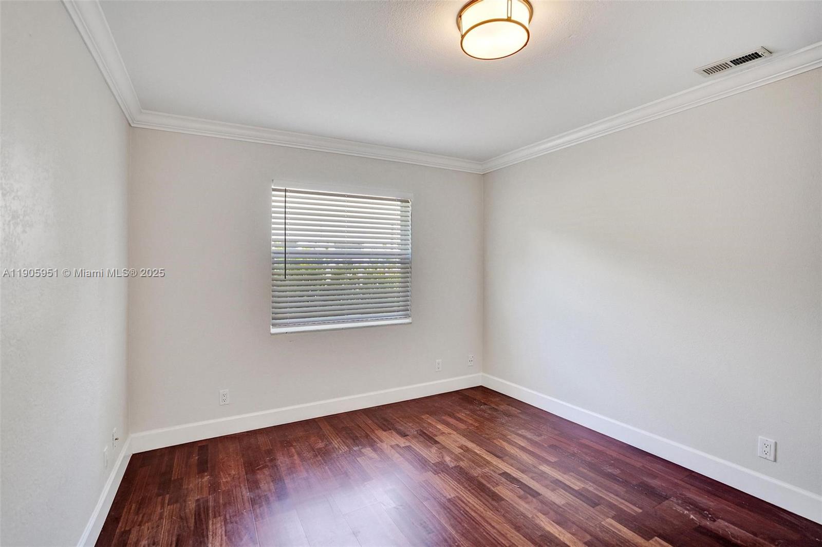 BOCA TIERRA 2ND SEC - Residential Lease