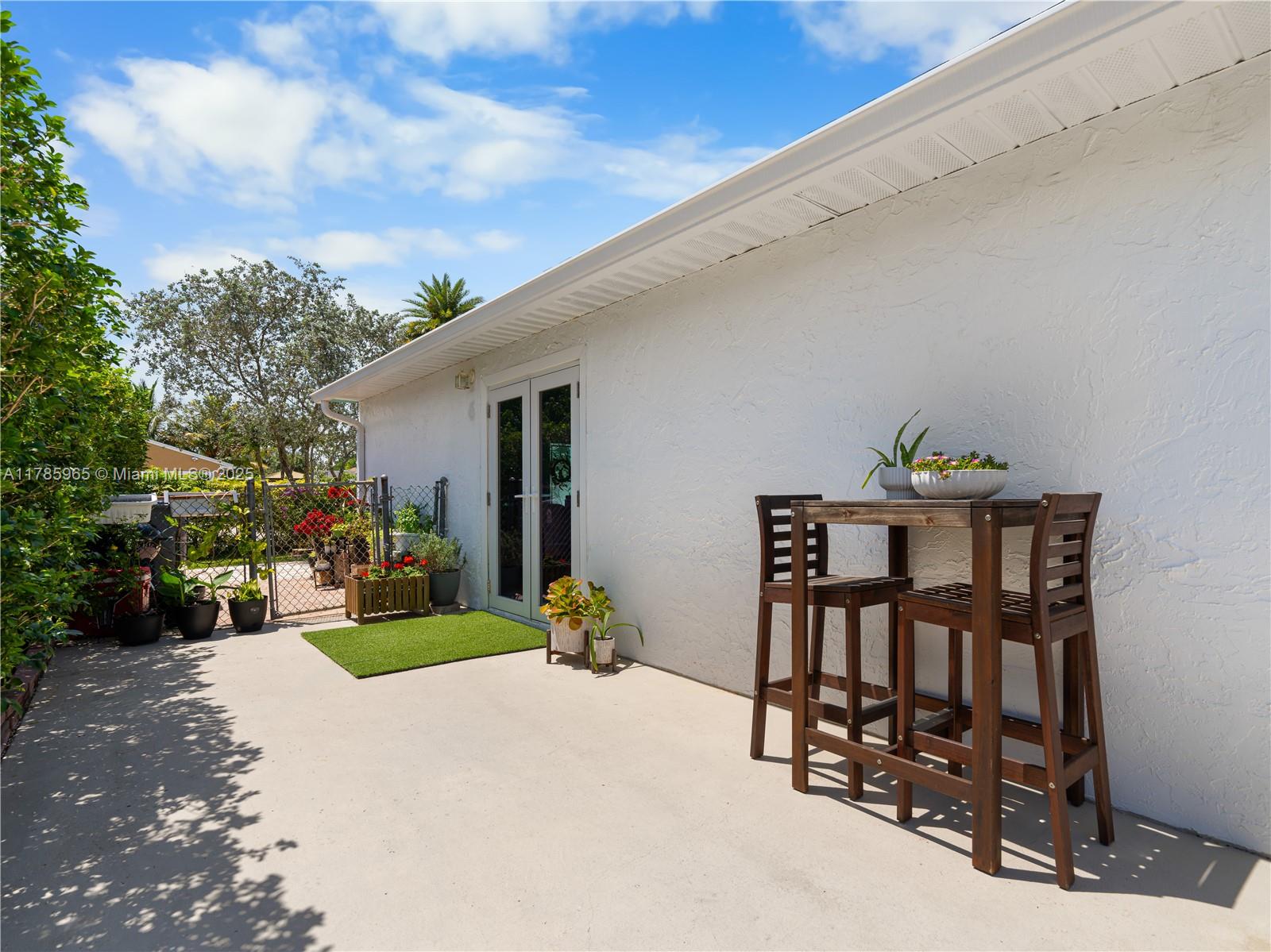 COUNTRY PARK AT BOCA RATO - Residential