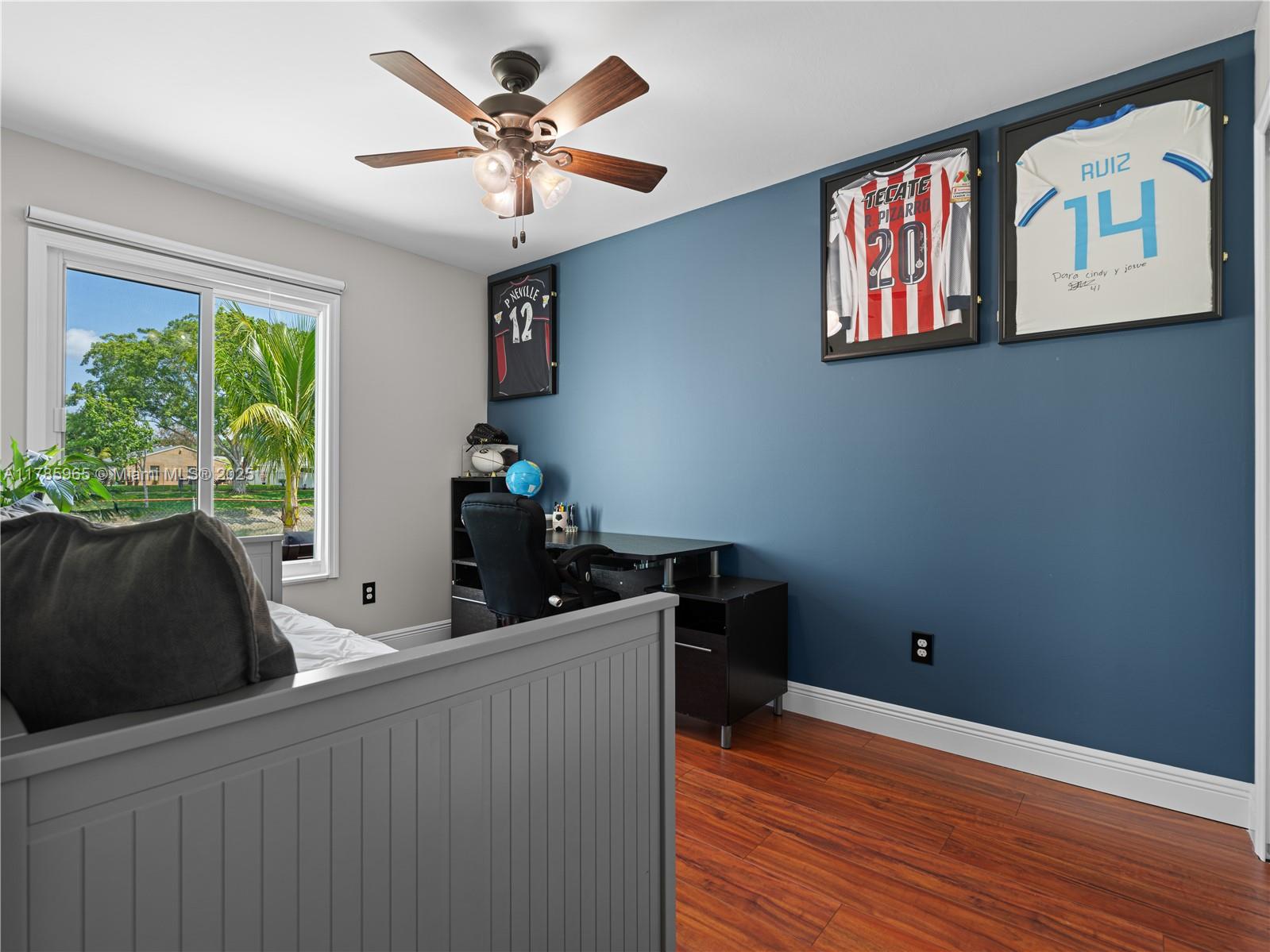 COUNTRY PARK AT BOCA RATO - Residential
