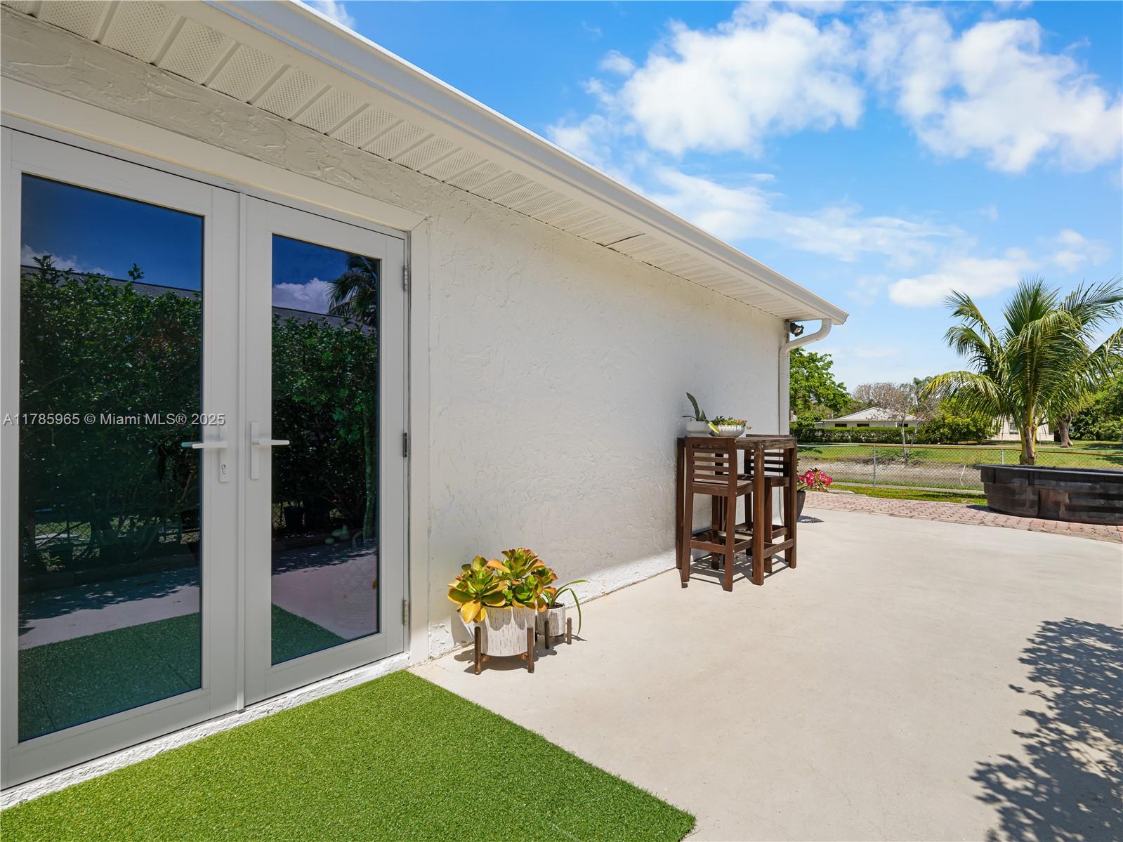 COUNTRY PARK AT BOCA RATO - Residential