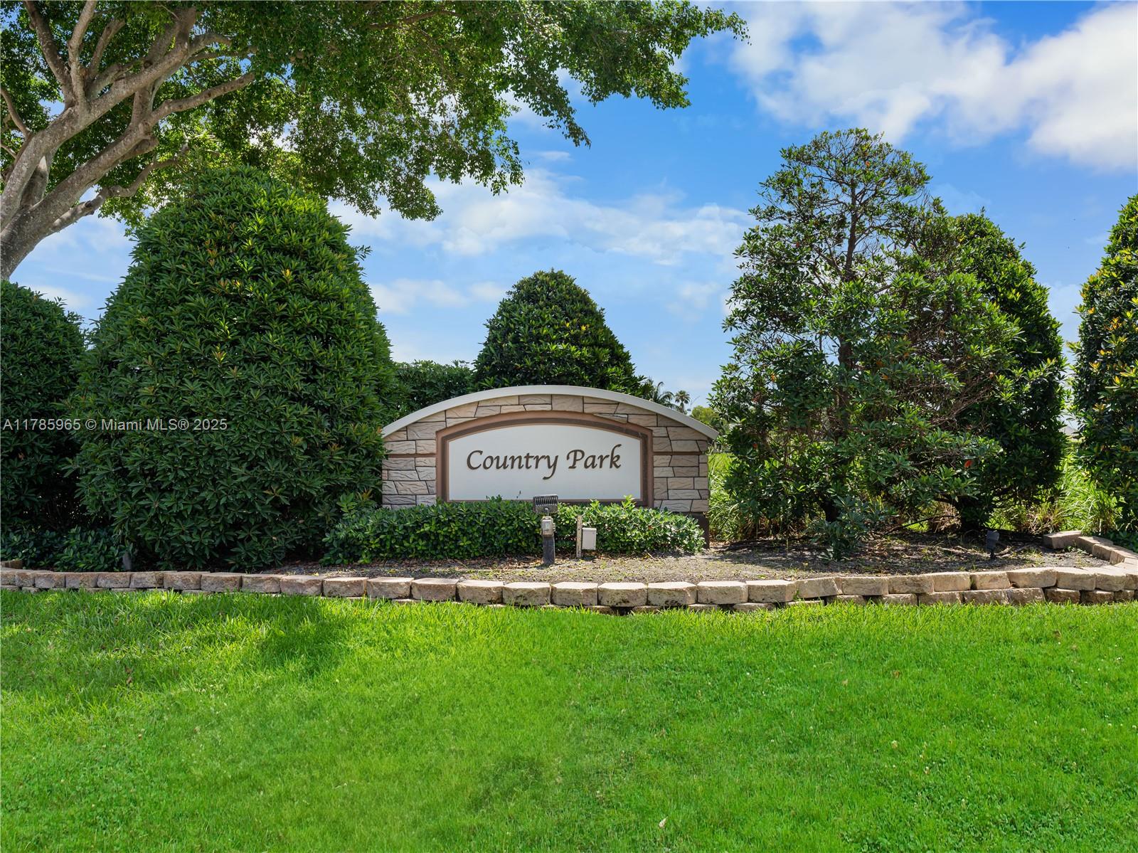 COUNTRY PARK AT BOCA RATO - Residential