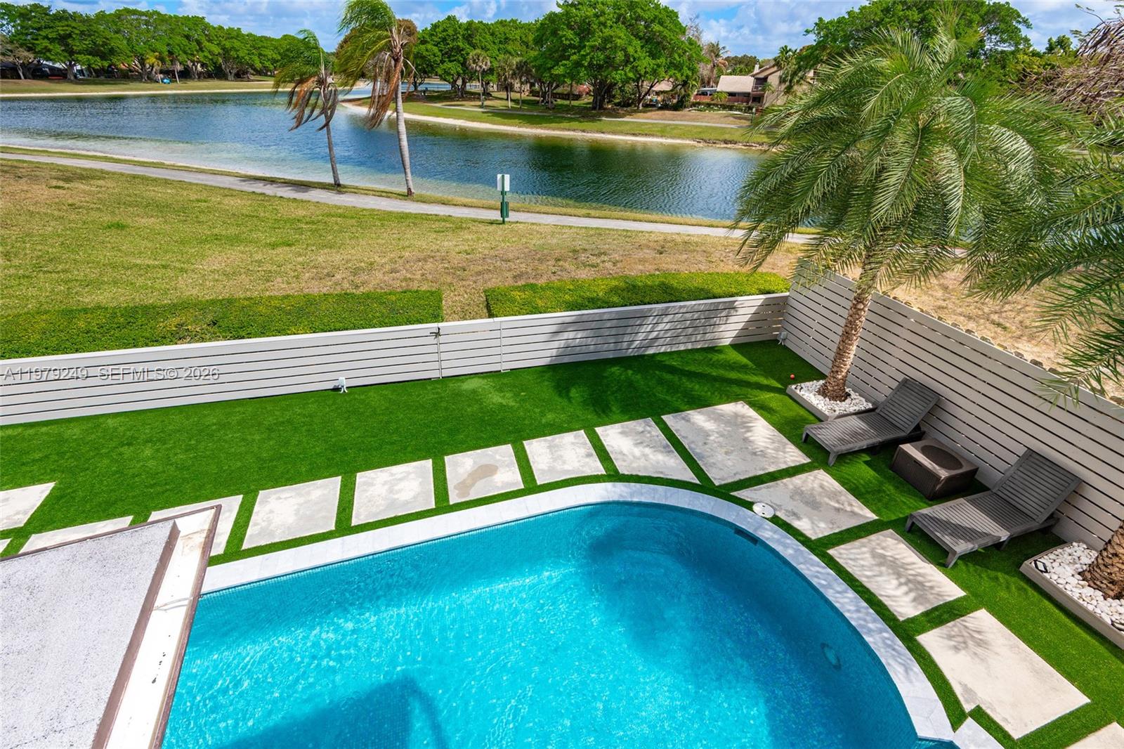 HAMMOCKS SEC 3 - Residential