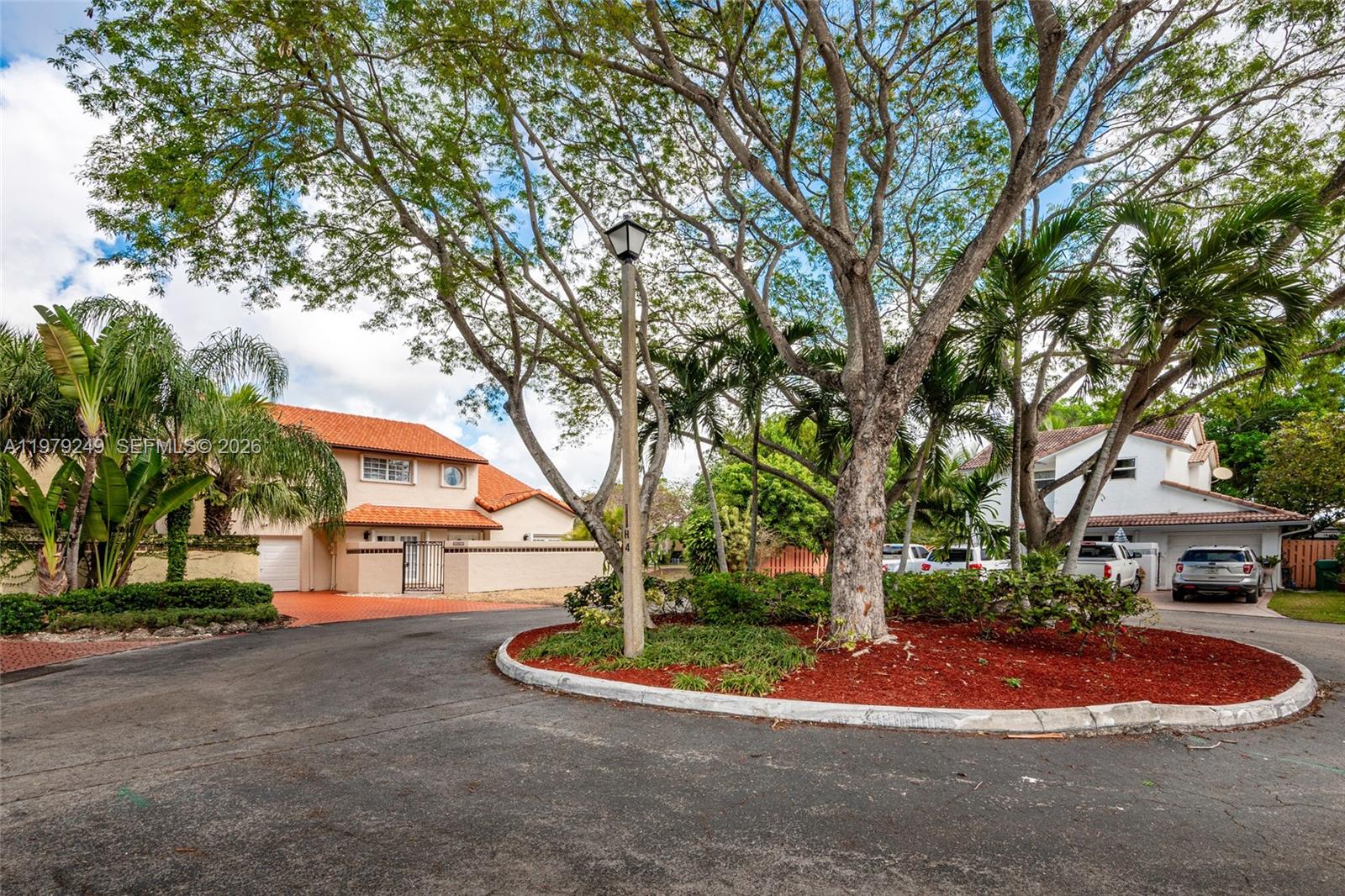 HAMMOCKS SEC 3 - Residential