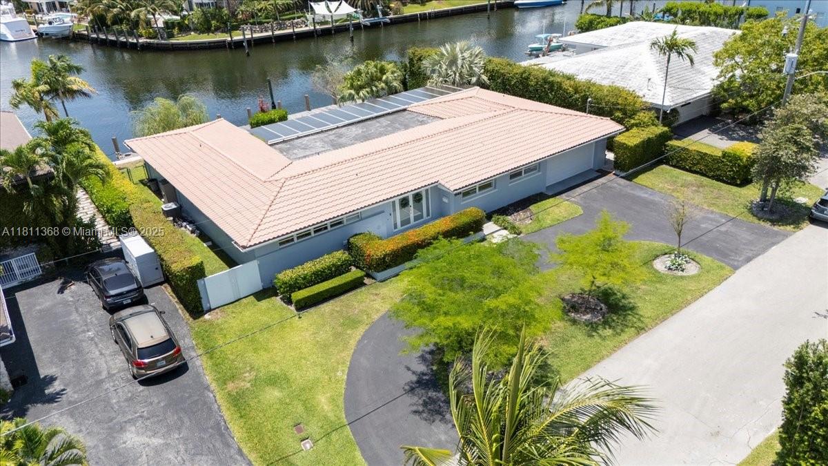 1140 San Pedro Ave