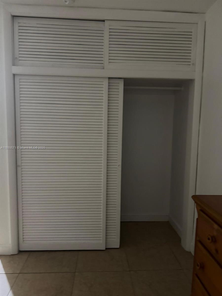 VILLAGE AT DADELAND CONDO - Residential Lease