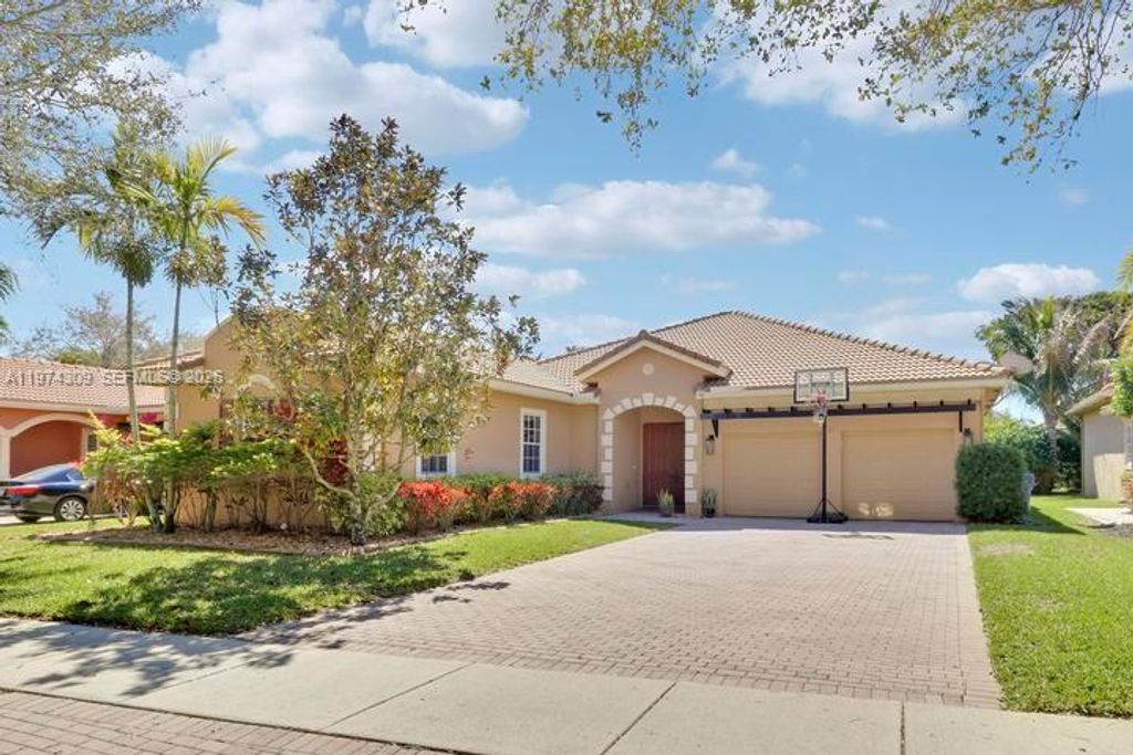 Photo of 165 Via Veracruz #0, Jupiter, FL 33458 (MLS # A11974309)