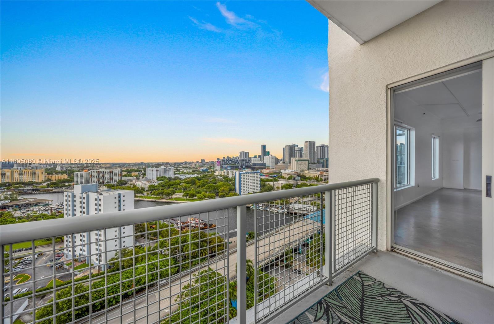 NEO CONDO - Residential Lease