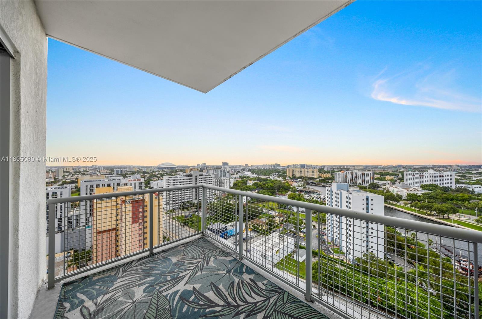 NEO CONDO - Residential Lease