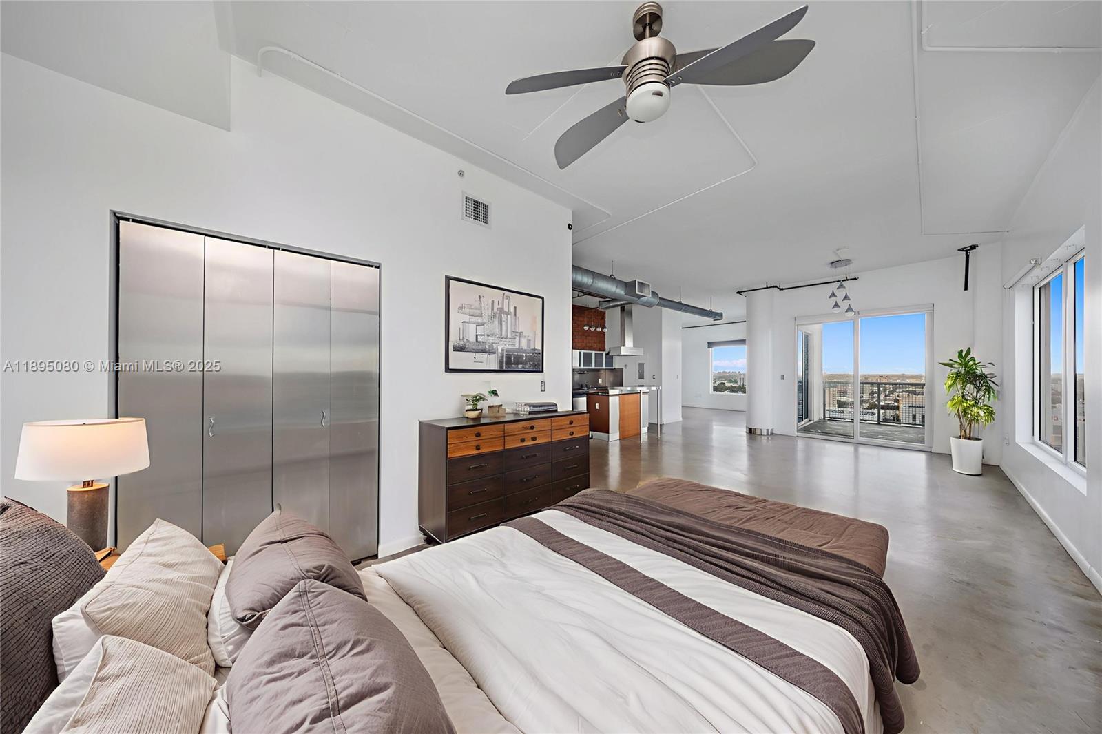NEO CONDO - Residential Lease