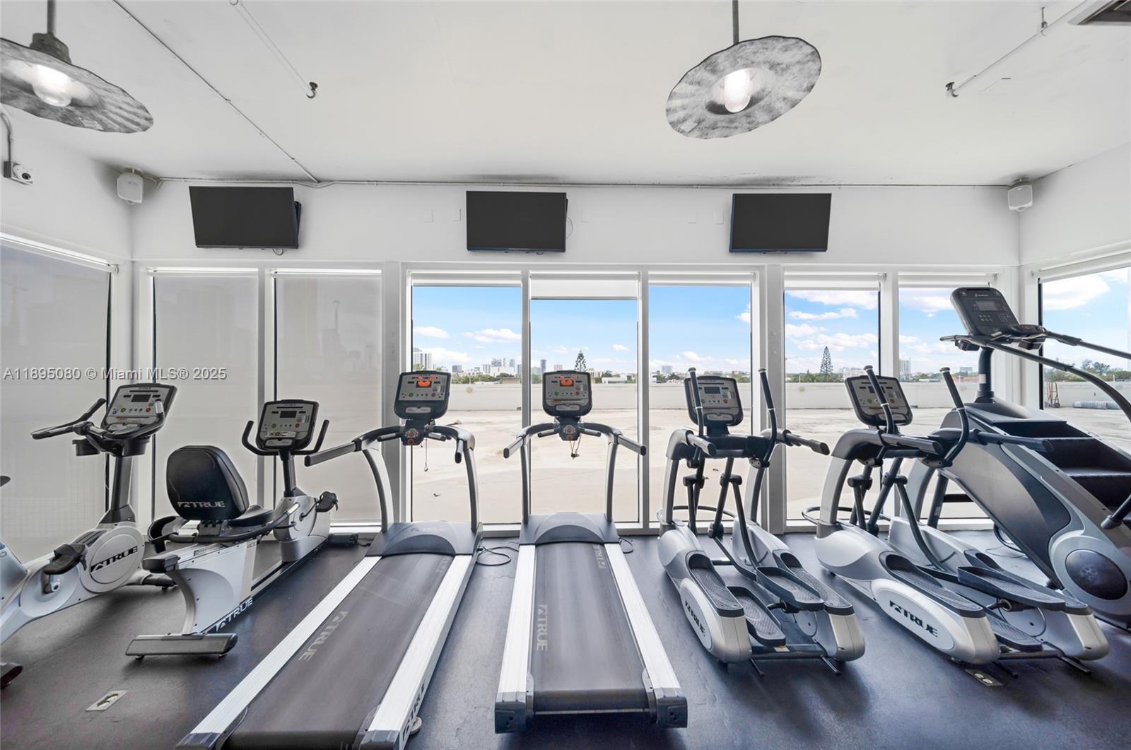 NEO CONDO - Residential Lease