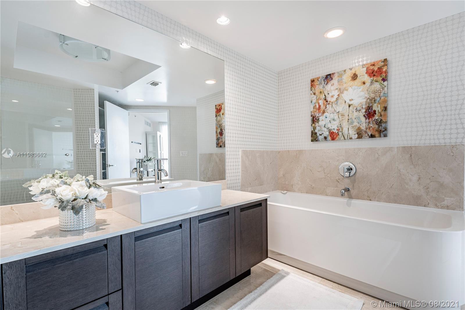 ST TROPEZ ON THE BAY III - Residential Lease