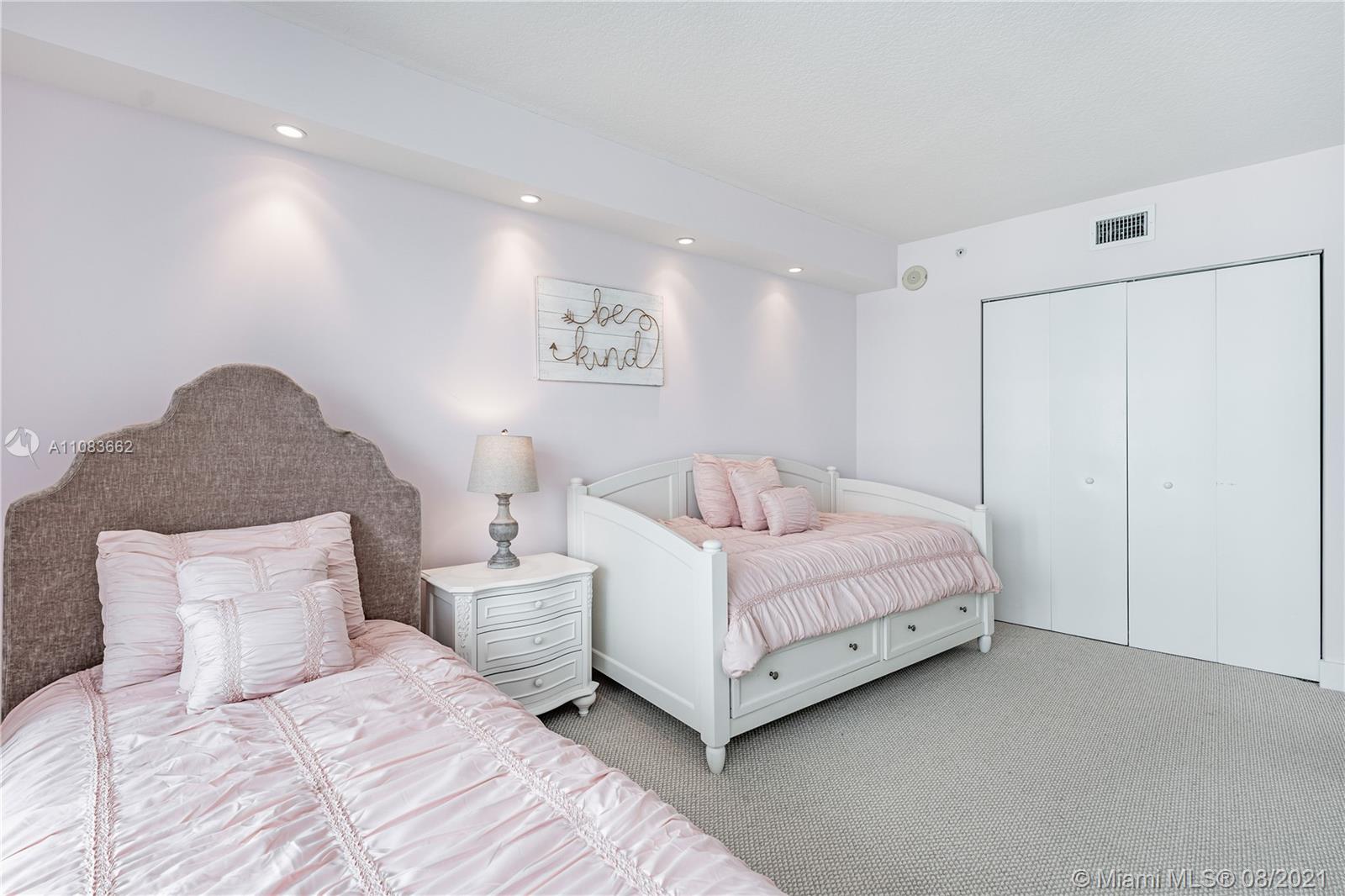 ST TROPEZ ON THE BAY III - Residential Lease