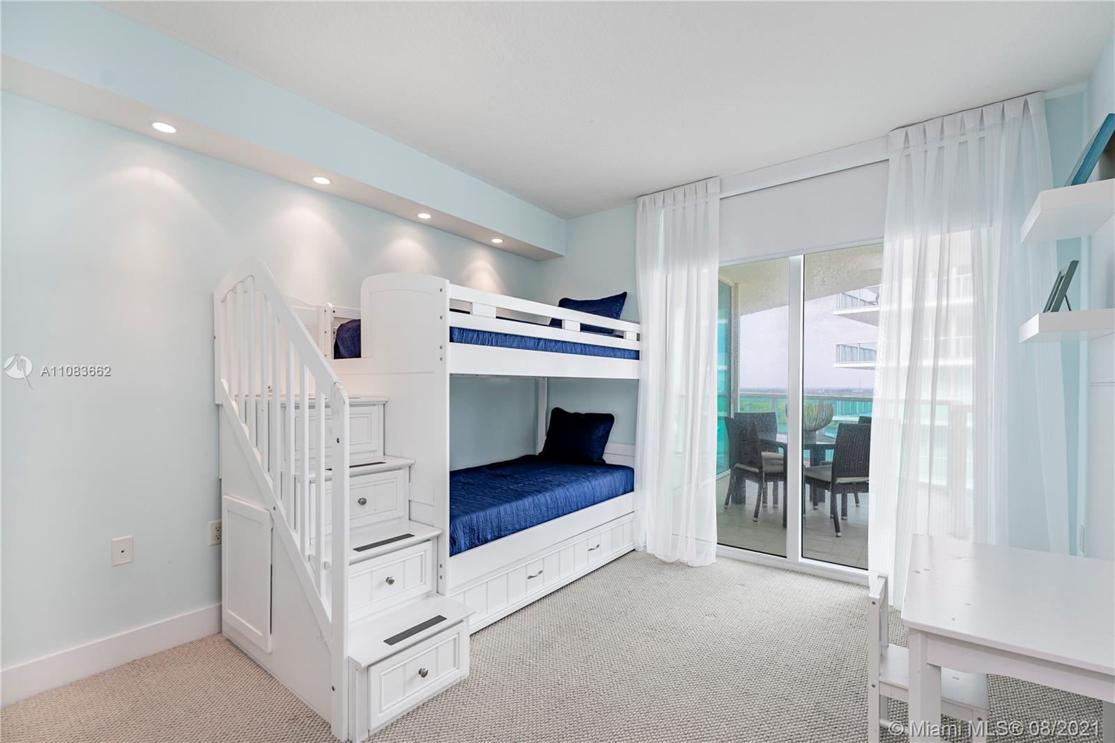 ST TROPEZ ON THE BAY III - Residential Lease