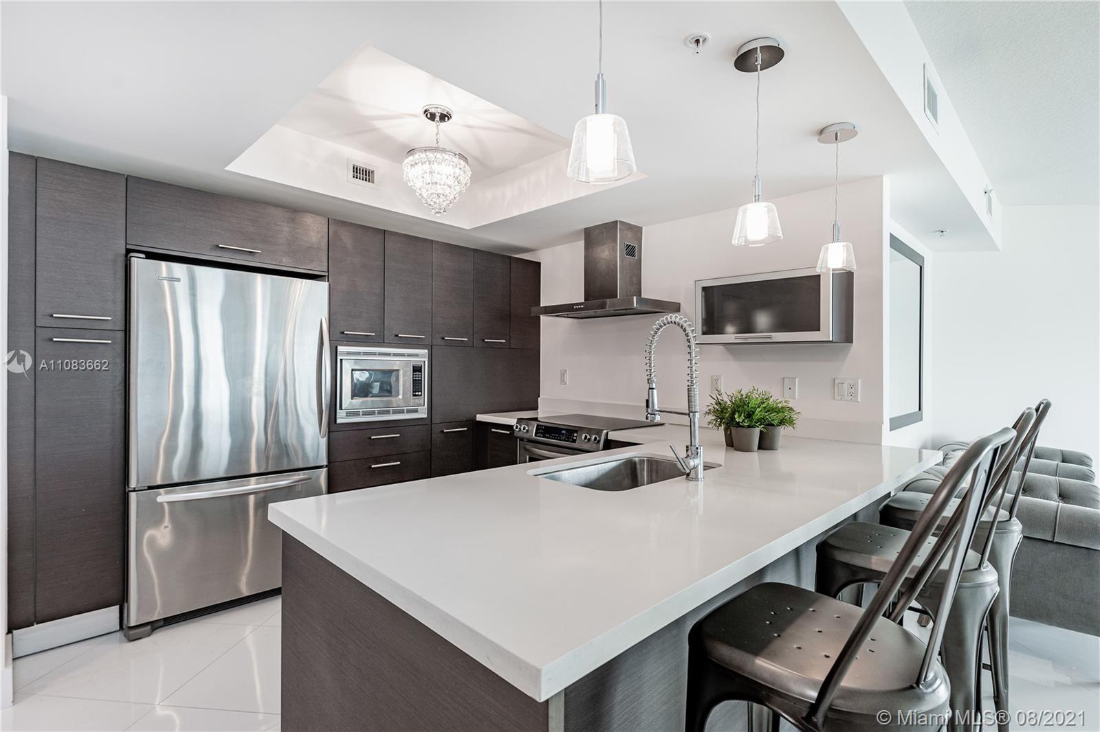 ST TROPEZ ON THE BAY III - Residential Lease