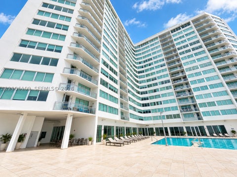 Photo of 7135 Collins Ave #1221, Miami Beach, FL 33141 (MLS # A12106109)