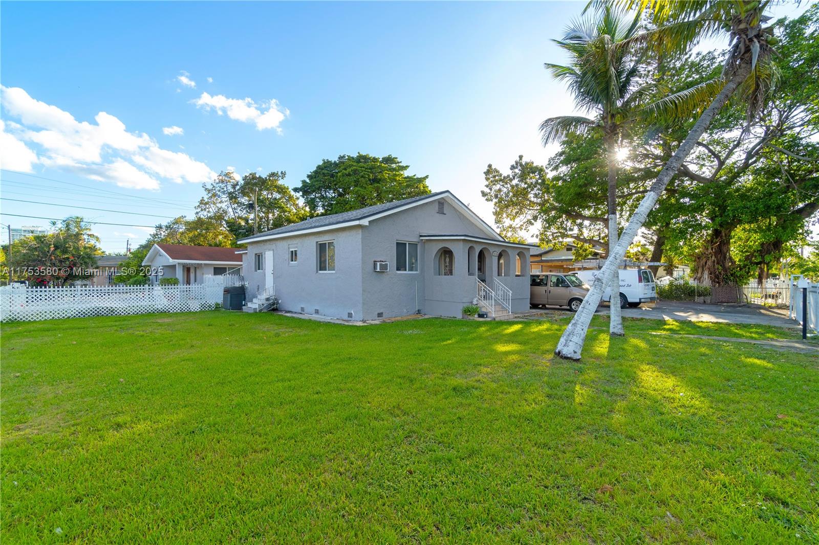 Investment Property Opportunity Duplex in the Heart of Miami, FL $6,000 Monthly Rental Income
This exceptional two-lot duplex is a prime investment opportunity located in the heart of Miami, Florida just minutes from the vibrant Downtown Miami the iconic Miami Beach and the trendy Wynwood District. With no HOA, this property offers the ultimate flexibility for investors especially those looking to tap into the booming short-term rental market like Airbnb.
This is a unique chance to own a profitable investment property in one of Miami’s most exciting areas. Whether you're looking to expand your portfolio or dive into the short-term rental market this duplex offers endless potential. Don't miss out on securing a piece of Miami real estate that delivers both income and long-term value.