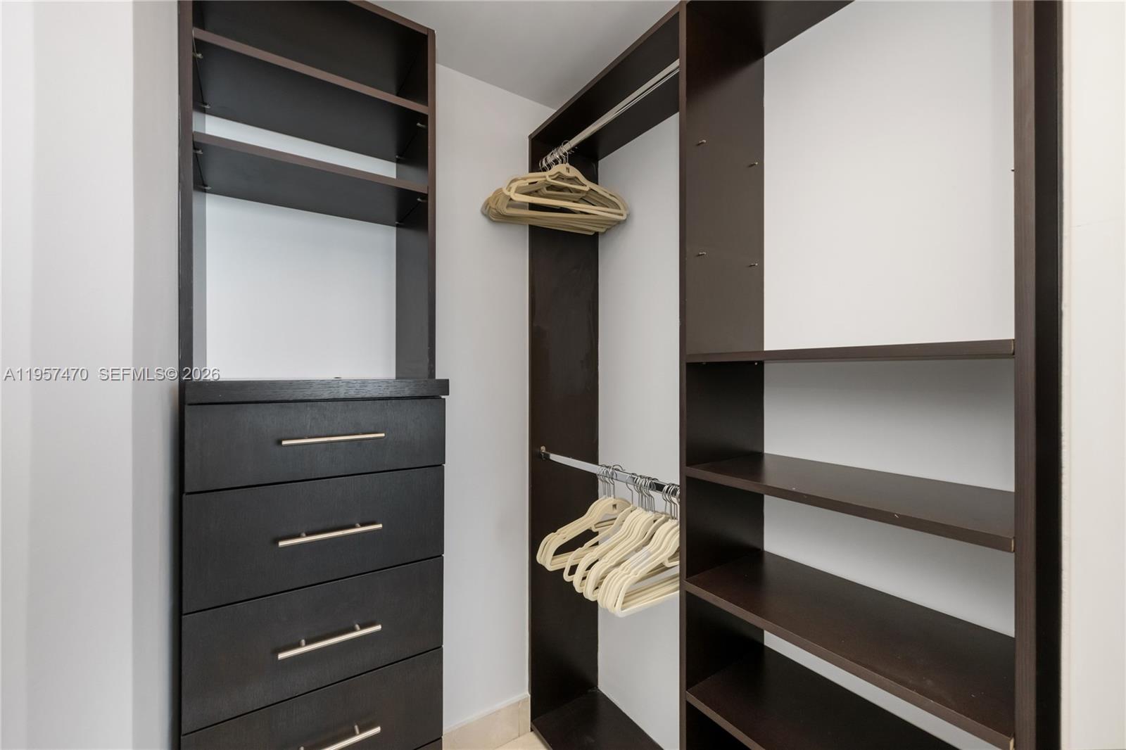 THE PENINSULA CONDO - Residential