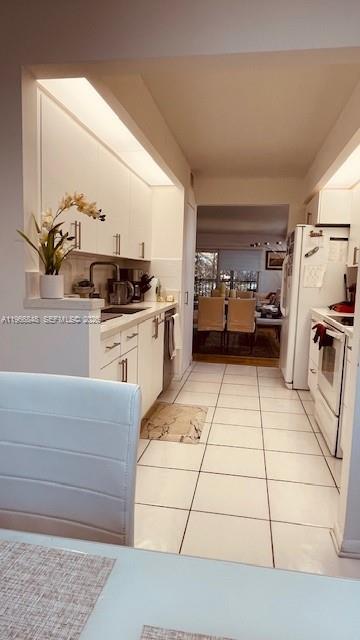 PLYMOUTH AT CENTURY VILLA - Residential