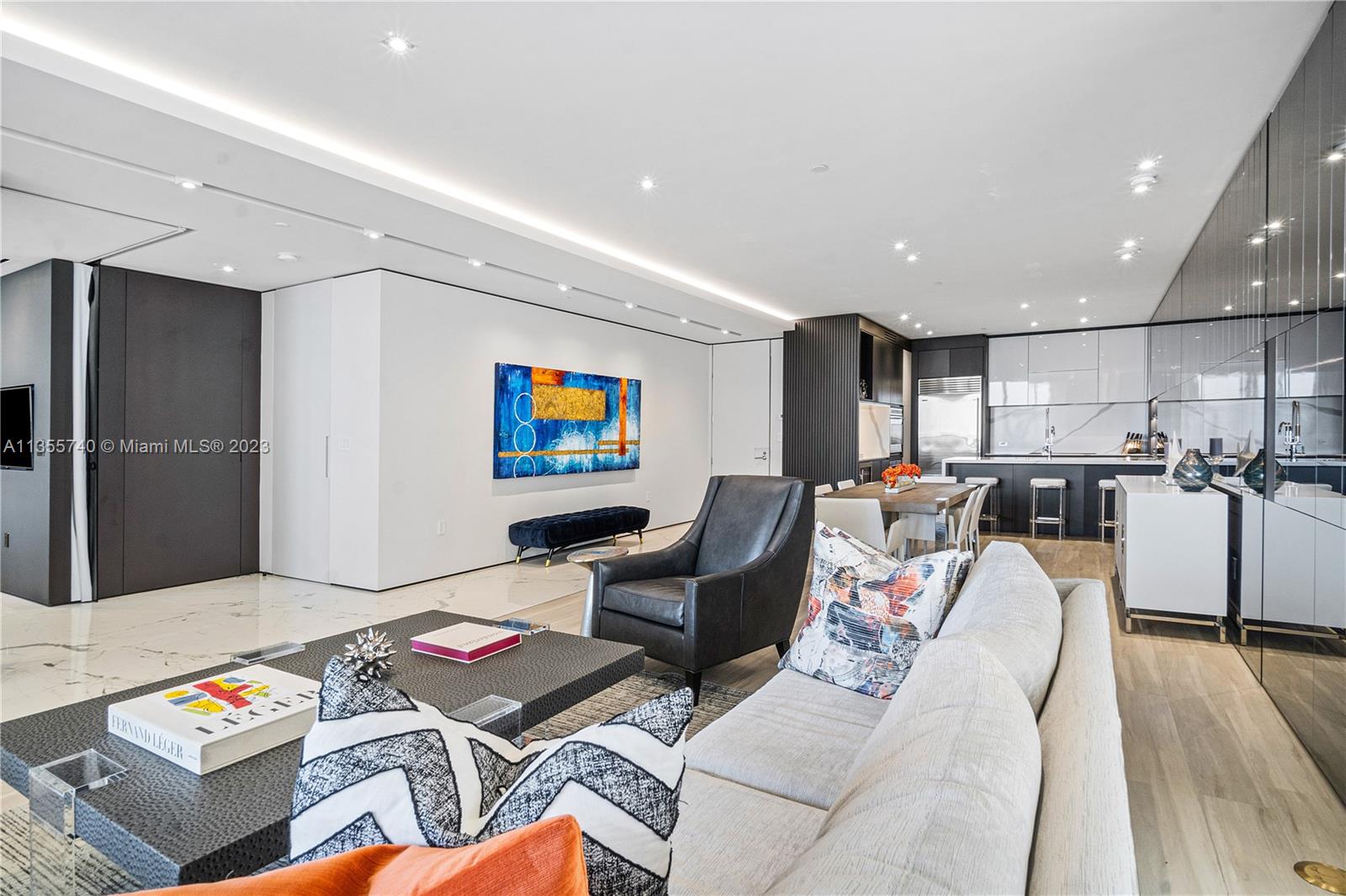 BAL HARBOUR NORTH SOUTH C - Residential