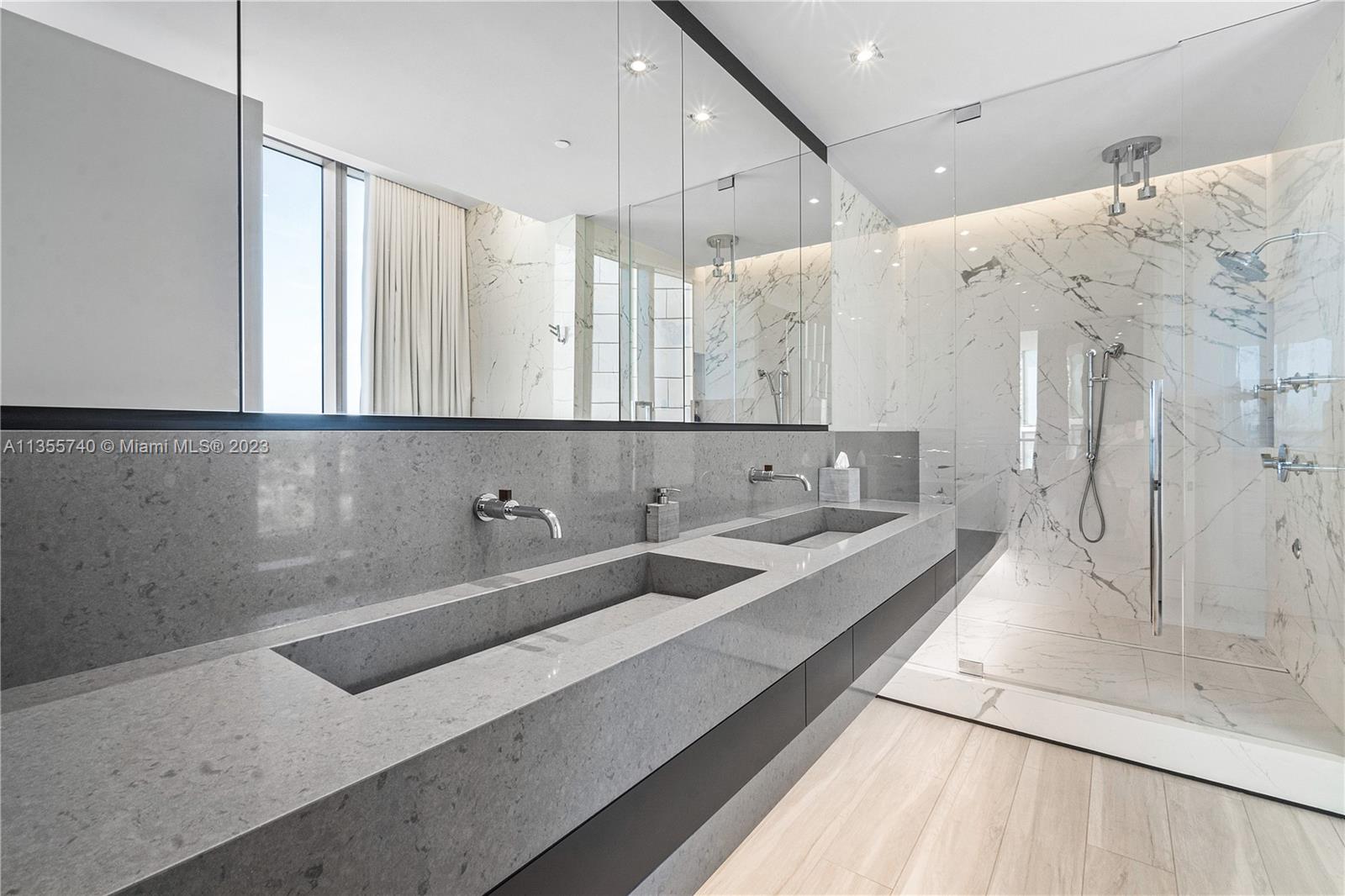 BAL HARBOUR NORTH SOUTH C - Residential