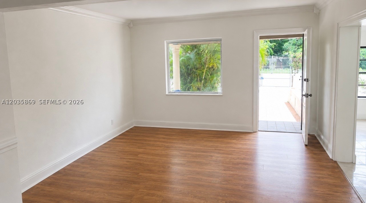 325 NW 56th St