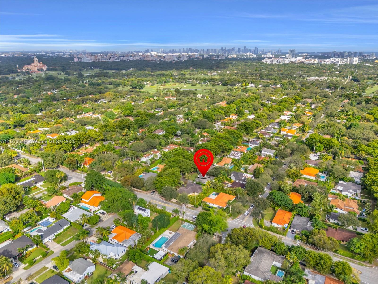 C GABLES COUNTRY CLUB SEC - Residential