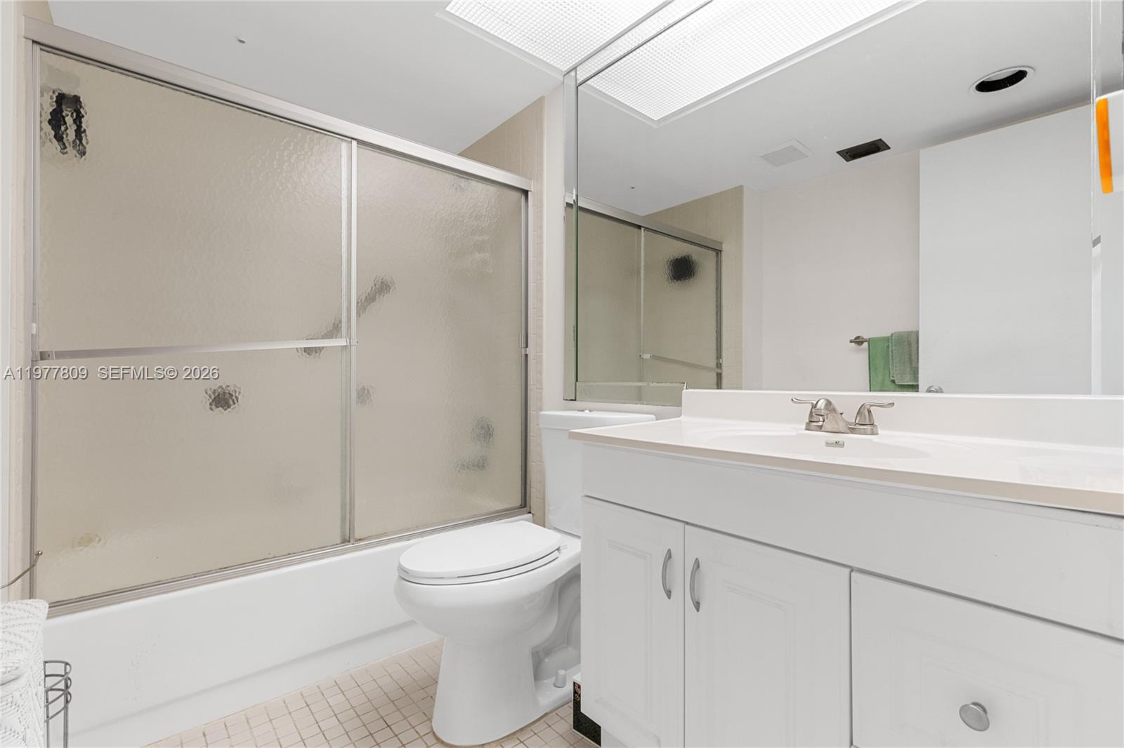 CAMBRIDGE AT CENTURY - Residential