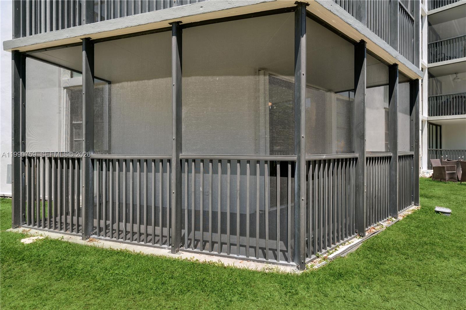 BRAVURA II CONDO - Residential