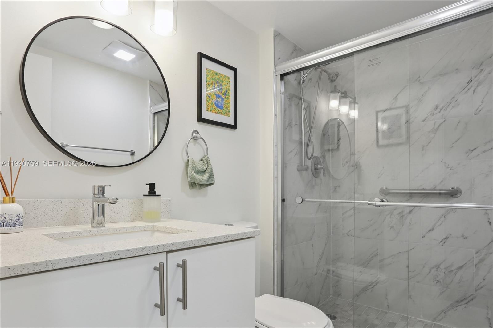 BRAVURA II CONDO - Residential